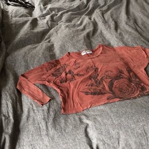 Project social t size small